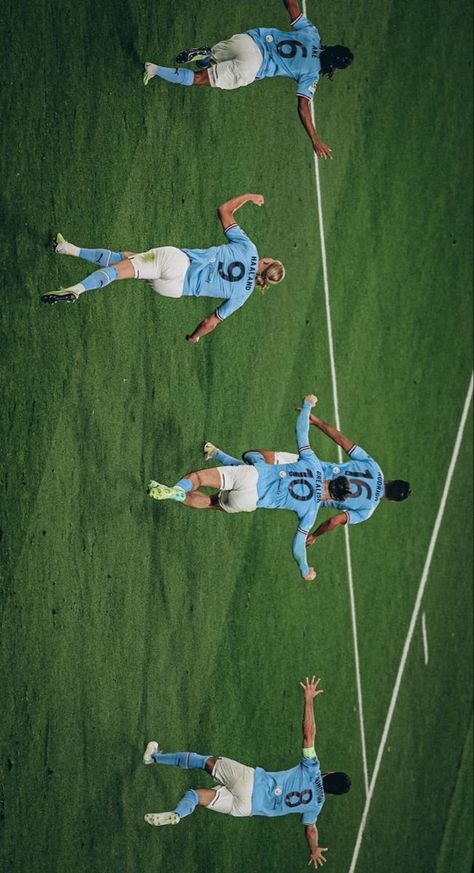 Champions League Poster, Man City Team, Manchester City Wallpaper, Football Players Photos, Anime Picture Hd, Memphis Depay, Football Players Images, Football Photography, Manchester City Football Club