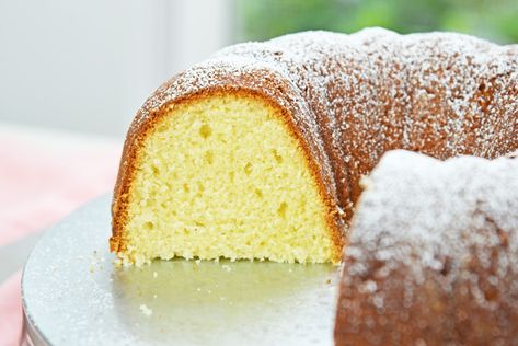 Sour Cream Pound Cake Recipe, Cream Pound Cake Recipe, Key Lime Pound Cake, Pound Cake Glaze, Best Pound Cake Recipe, Lime Pound Cake, Almond Pound Cakes, Glaze For Cake, Sour Cream Pound Cake