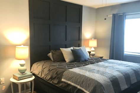 From Floor To Ceiling: Using Height And Depth To Design Your Bedroom - Home Design Ceiling To Floor Headboard, Floor To Ceiling Headboard Diy, Floor To Ceiling Headboard, Ceiling Headboard, Master Headboard, Tuscan Bedroom, Bright Bedroom, Bed Idea, Bed Headboard Design