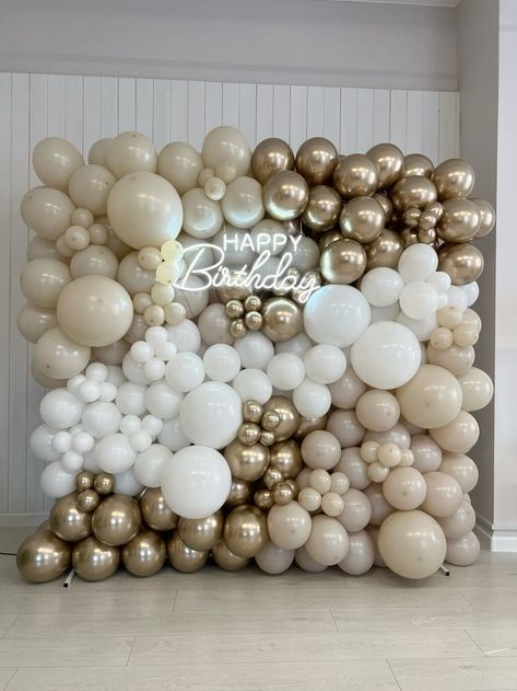 #birthdaydecor #partyplanning #celebrationideas #eventdecor #birthdayparty #decorinspiration #DIYdecor #partydecorations #birthdayfun #festivedecor Aesthetic Balloon Decorations, Ballon Aesthetic, 40th Birthday Balloons, Floral Party Decorations, 40th Birthday Party Decorations, Balloons Ideas, Blowing Up Balloons, Simple Birthday Decorations, Kids Aesthetic