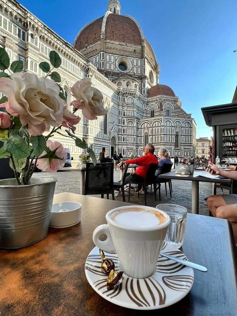 Italia Aesthetic, Florence Italy Travel, Italy Vibes, Florence Travel, Italy Pictures, Italy Aesthetic, Italy Photo, Italian Summer, June 19