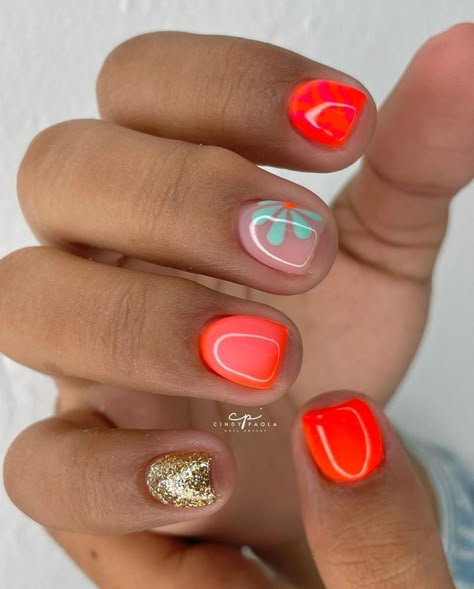 Best 28  early summer nails you must try this year Easy Small Nail Designs, Fun Nail Color Ideas, Cute Nail Designs For Short Nails Simple, Manicure Ideas Short Nails, Carribean Nails Summer, Pedi Designs, Simple Cruise Nails, Cute Nails 2024, Simple Nail Art Ideas