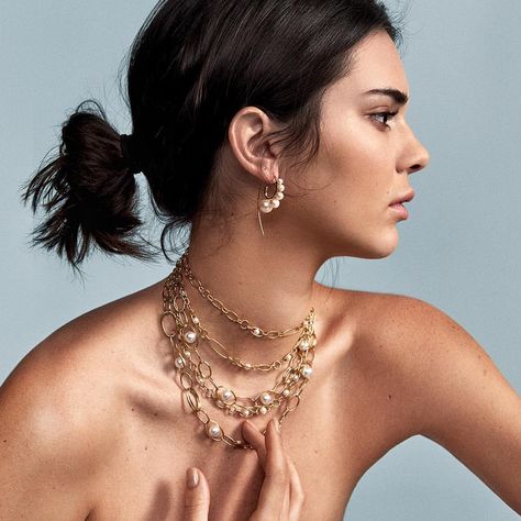 2,049 Likes, 13 Comments - IPPOLITA (@ippolitajewelry) on Instagram: “Welcome to our 12 Days of Gifting. Follow along for wish list-worthy styles from each of our 12…” Amara Aesthetic, Style Kendall Jenner, Robert Kardashian, Kim K Style, Camila Morrone, Kendall Style, The Simple Life, Kardashian Kollection, Nose Job