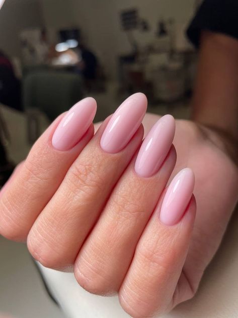 Pink Spring Nails, Pink Tip Nails, Trendy Shades, Subtle Nails, Casual Nails, French Acrylic Nails, Acrylic Nails Coffin Short, Pink Spring, Neutral Nails