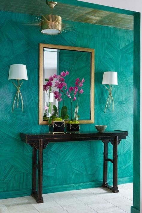 turquoise wall!  tumblr_mkceqjV3la1qjxia2o1_500 Christmas Tree Inspiration Modern, Christmas Decorations Apartment, Turquoise Walls, Christmas Tree Inspiration, Bohol, Painted Pumpkins, Christmas Tree Toppers, Wall Color, Wall Paint