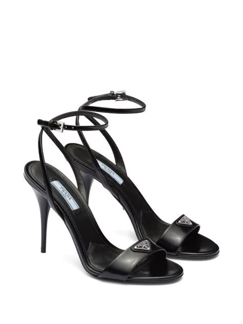 Prada Outfits, Shoes Png, Shoes Fashion Photography, Prada Shoes Heels, Luxury Heels, Aquazzura Heels, Dr Shoes, Expensive Shoes, Fashion Shoes Sandals