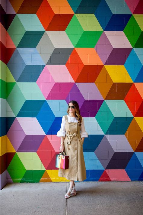 Dallas Multicolor Geometric Wall Colourful Wall Painting Ideas, Geometric Mural Art, 3d Wall Art Painting, Street Wall Painting Ideas, Wall Murals Geometric, Colorful Mural Wall, Colourful Wall Painting, Geometric Wall Paint Patterns, Geometric Wall Painting