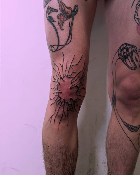 Shattered Tattoo, Work Of Art Tattoo, Ripper Tattoo, Blast Over Tattoo, Tattoo Knee, Random Tattoos, Related Tattoos, Glass Tattoo, Tattoo Over Scar