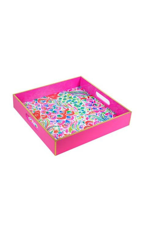 Lilly Pulitzer Room Decor, Lilly Pulitzer Room, Nashville Living, Lacquer Tray, Lilly Prints, Lilly Pulitzer Prints, Bday List, Key Tray, Bachelorette Pad