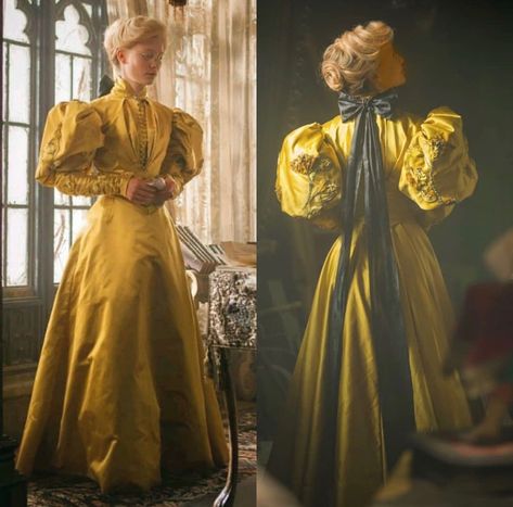 Crimson Peak Costumes, Edith Cushing, Victorian Era Dresses, Horror Romance, Poor Things, Mia Wasikowska, Crimson Peak, Long Sleeve Evening Dresses, Nancy Drew