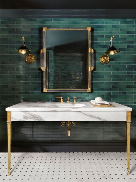 Interior Art Deco, Art Deco Bathroom, Deco Bathroom, Powder Room Design, Bad Inspiration, Bathroom Tile Designs, Chic Bathrooms, Green Tile, Green Bathroom