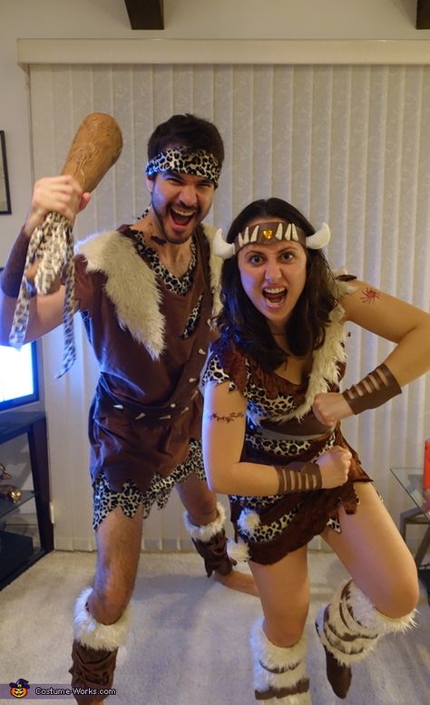 Homemade Viking Costume Women, Cavemen Couples Costume, Viking Couple Costume, Cavemen Costumes, Caveman Family Costume, Caveman Halloween Costume, Cave Girl Costume, Caveman Party, Caveman Costume