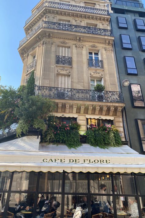 Bakery Apartment Exterior, France Apartment Exterior, Cafe Building Exterior, French Cafe Exterior Design, City Cafe Exterior, Cafe With Apartment Above Exterior, Fancy Apartment Exterior, Nyc Cafe Exterior, Cafe And Apartment Exterior