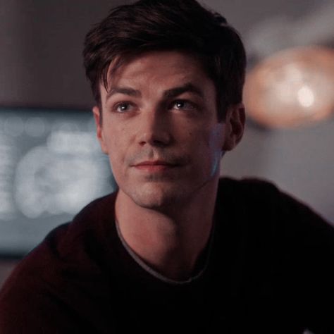 Barry Allen Pfp, Grant Gustin Glee, Berry Allen, Superior Spiderman, Flash Funny, Movie Icon, Flash Barry Allen, Supergirl 2015, The Flash Grant Gustin