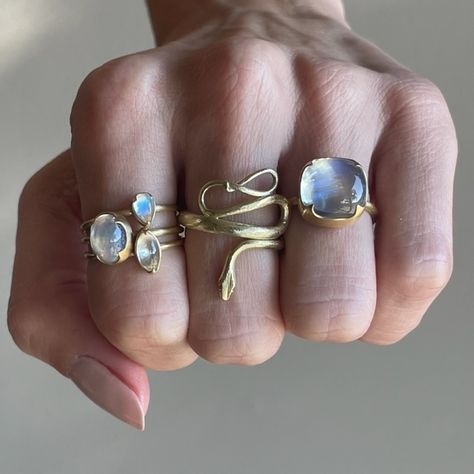 Gabriella Kiss Jewelry, Diy Jewelry Videos, Large Snake, Gabriella Kiss, Moonstone Rings, Largest Snake, European Culture, Diy Wire Jewelry, Whimsical Fashion