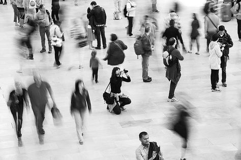 Lost In Movement, Terminal Aesthetic, Heat Rash, Wallpaper Stores, Grand Central Terminal, Home Beauty Tips, New York Aesthetic, Abstract Photography, Online Photo