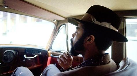 Walt Clyde Frazier's Signature Style - Grantland All Nba Players, Walt Frazier, Nba Style, The Moment You Realize, Car Poses, Twin Flame Relationship, Nba Fashion, Sport Icon, Championship Game