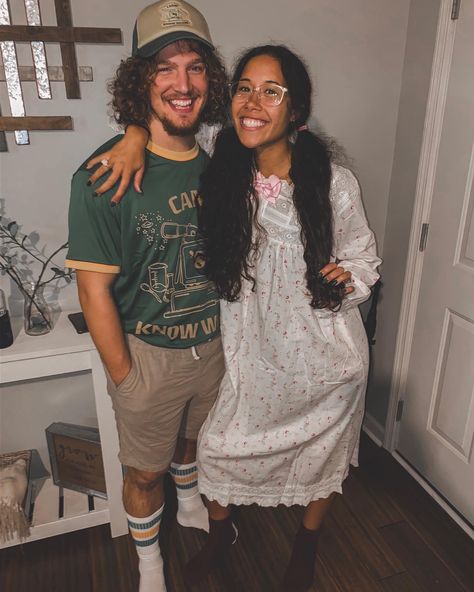 Dustin And Suzie Costume, Stranger Things Couple Costume, Stranger Things Costume Ideas, Dusty Bun, Stranger Things Halloween Costume, Stranger Things Outfit, Stranger Things Costume, Stranger Things Halloween, Stranger Things Season 3