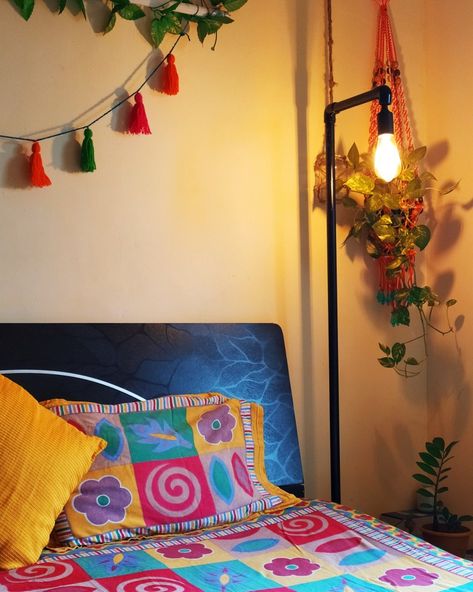 Low Budget Home Decor Indian, Low Budget Home Decor, Budget Home Decor, Home Decor Indian, Ethnic Home Decor, Diy Bedroom, Budget Home, Decor Buy, Lamp For Bedroom