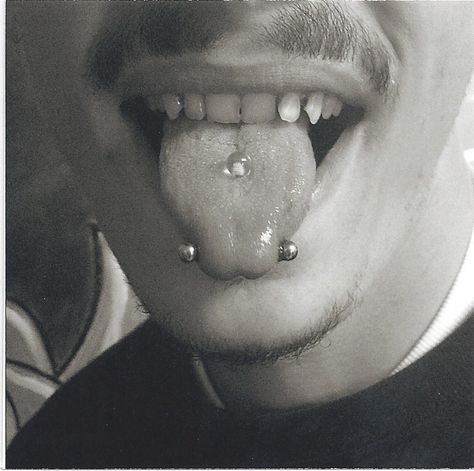 Horizontal tongue piercing Horizontal Tongue Piercing, Tongue Piercings, Facial Piercings, Tongue Piercing, Body Piercings, Body Modifications, Jewelry Outfit, Piercing Tattoo, Tattoos And Piercings