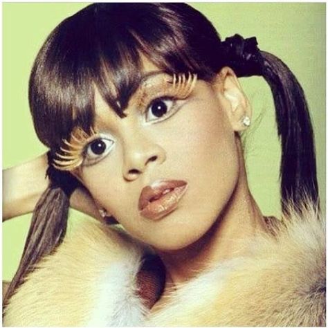 Totally Love Left Eye 4 LIFE!!! Lisa Nicole, Lisa Left Eye, Pan African, Left Eye, Female Rappers, African Women, Rappers, Most Beautiful, Black Women