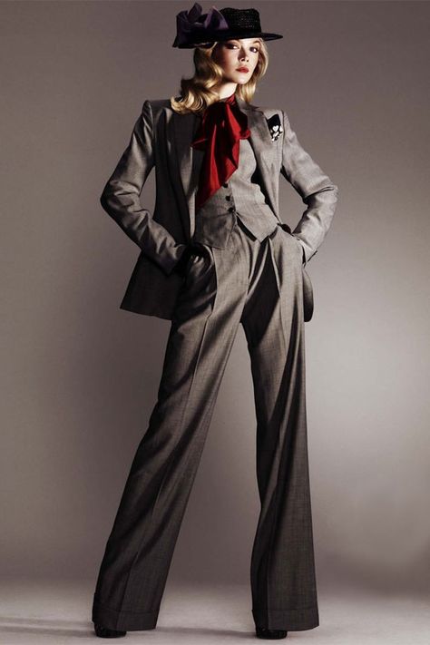 Dandy Look, Dandy Style, 2011 Fashion, Woman Suit Fashion, Harper's Bazaar, Suit Fashion, Business Outfits, Looks Vintage