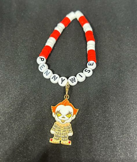 Pennywise (Horror Film) Heishi Bracelet #handmadebracelet #heishibracelets #beadedbracelets #bracelets #personalizedbracelets #personalizedbracelet #prnnywise #pennywisecosplay #pennywisetheclown #pennywise🎈 #pennywise🤡 #horrorfilm #charmbracelets #charmbracelet #danglebracelet #danglebracelets Halloween Bracelet Ideas, Heishi Bracelet, Pennywise The Clown, Dangle Bracelet, Halloween Bracelet, Horror Halloween, Horror Film, Personalized Bracelets, Bracelet Ideas