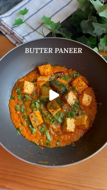 235K views · 11K likes | Akshada Desai Lobo on Instagram: "Butter paneer recipe✨  Have no fear because the only butter paneer recipe that you’ll ever need is here😄  But honestly, it’s just butter, paneer, a few spices and onion-tomato-cashew base. You literally can’t go wrong with it! So do try it out❤️  Ingredients:  - 250g paneer  - butter (as much as you can, without counting the calories)  - 1 tsp jeera  - 2 tsp ginger garlic paste - 2 green chillies  - 2 red chillies  - 2 onions, finely chopped - 12 to 15 cashews  - 1 and 1/2 tomato, diced  - salt  - turmeric  - red chilli powder  - coriander powder  - coriander leaves  - Kasuri methi   [butter paneer, butter paneer recipe, butter paneer, paneer makhani, paneer makhani recipe, paneer makhanwala recipe, paneer makhanwala, butter panee Paneer Recipe Without Onion Garlic, Paneer Without Onion And Garlic, Paneer Makhani Recipe, Butter Paneer Recipes, Paneer Makhanwala Recipe, Makhani Paneer, Paneer Recipe Video, Butter Paneer Masala, Makhani Recipe