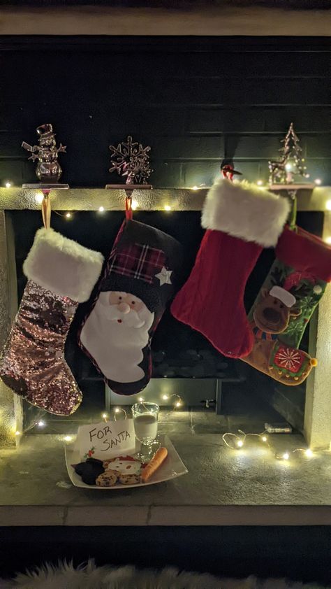 Milk and cookies. Message for Santa. Carrot for Rudolph. Christmas magic. Stockings. Fire place decor. Christmas Stockings Aesthetic, Jessie Aesthetic, Tree Fairy Lights, Christmas Vision Board, Stockings Aesthetic, Christmas Kisses, Christmas Mood Board, Xmas Vibes, Tree Fairy