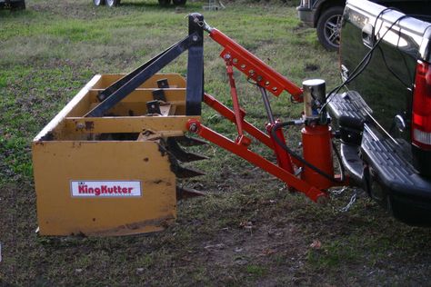 3 point hitch on Pickup Truck 3 Point Hitch Ideas, Truck Hitch, Agricultural Tools, Diy Snow, Tractor Attachments, Truck Bumpers, Receiver Hitch, Riding Mower, Snow Plow