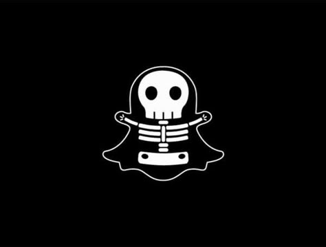 Skull App Icon, Gothic App Icons Aesthetic, Skeleton App Icons, Gothic Icons For Apps, Goth App Icons Aesthetic, Halloween Icons For Apps Black, Black Halloween Icons, Halloween Snapchat Icon, Spooky Icons For Apps