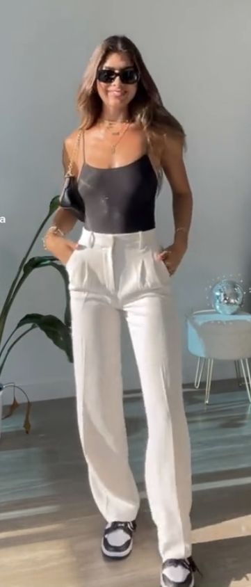 Women’s Tailored Pants Outfit, Tailored Pants Outfit Summer, White Tailored Pants Outfit, White Dress Pants Outfit, Elevated Basics Outfit, Lingerie Outfit Going Out, Tailored Pants Outfit, Beige Clothes, Elevated Wardrobe