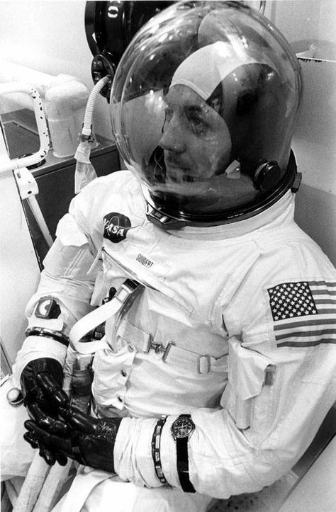 "Jack Swigert suited for launch with an Omega Speedmaster velcro strapped to his left wrist. This is probably the Speedmaster which timed the mid-course burn so critical to the return of Apollo 13." Speedmaster Omega, Apollo Space Program, Space Suits, Apollo 13, Nasa Photos, Omega Speedmaster Moonwatch, Moon Watch, Speedmaster Professional, Omega Watches