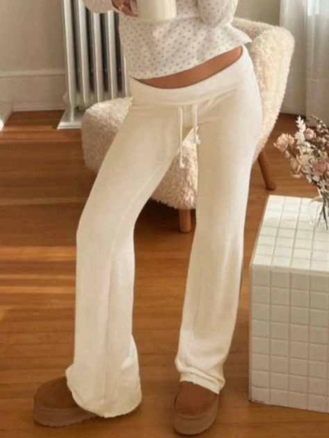 ⚡️Free Shipping 2024 EVERYTHING online at AnotherChill.com. ✓2024 S/S Sale at Another Chill ✓Free Shipping on all orders over $69. Check Price and Buy Online. Low Rise Pajama Pants, Comfy Trousers Outfit, Comfy Cute Pants, Cute Bottoms For Women, Cute Pants Aesthetic, How To Style White Pants, Places To Buy Cute Clothes, Priscilla Pants, Foldover Pants