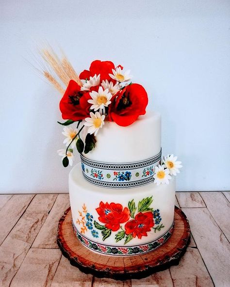 Folk wedding by alenascakes - https://cakesdecor.com/cakes/348205-folk-wedding Scandinavian Wedding Cake, Folk Wedding Cake, Ukrainian Wedding Cake, Ukrainian Cake Design, Polish Wedding Cake, Folk Art Wedding, Quince Cakes, Decor Tort, Scandinavian Wedding