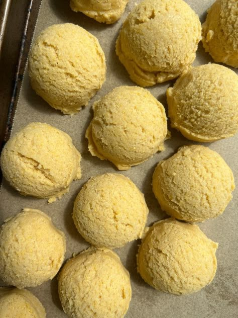 Honey butter cornbread cookies Honey Cornbread Cookies, Honey Butter Cornbread Cookie, Honey Butter Cookies Recipe, Corn Cookies, Cornbread Cookies, Savory Cookies, Peanut Butter Honey Cookies, Honey Cookies, British Baking