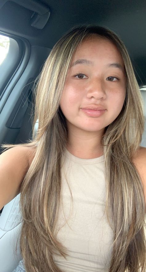 Lived In Blonde Asian Hair, Honey Blonde On Asian Hair, Asian Brown Blonde Hair, Honey Blonde Balayage Asian Hair, Ash Blonde On Asian Hair, Blonde Hair For Tan Skin Tone, Light Hair Asian, Caramel Balayage Asian Hair, Light Asian Hair