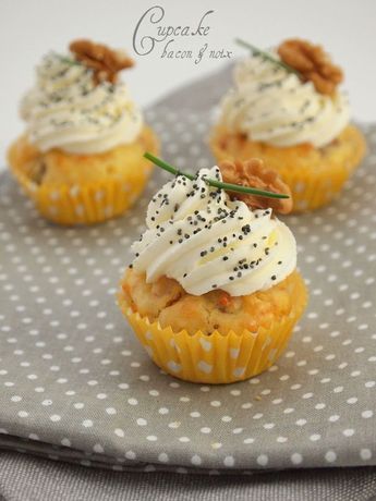 Savory Cupcakes, Cake Factory, Tapenade, Best Appetizers, Savory Snacks, Appetizers For Party, Finger Food, Mini Cupcakes, Finger Foods