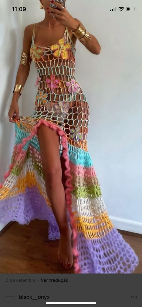 African Crochet, Brazil Vacation, Crochet Skirt Pattern, Crochet Festival, Crochet Bottoms, Crochet Hack, Boho Summer Outfits, Crochet Clothing And Accessories, High Fashion Outfits