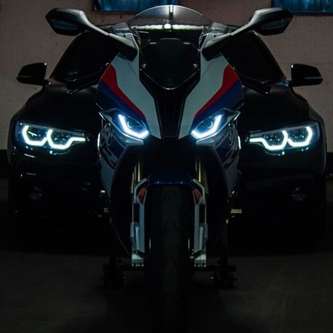 Bike or Car?! Choose! 😎🔥 Follow @instam0t0s @superplus.lightroom for more 🏍 - Credits: @patrick_stg92 - Be a part of the Motos-Community by following @instam0t0s - Tags:  #highspeed #speed #motospeed #yamahar1 #bikergirlswag #suzukigsxr #kawasakininja #thuglife😎 #brutalbikes #6thgearbikers #likeaboss😎  #bikesquad #hondacbr600rr #yamahar6 #bikefam #superbikes #wheelieboyz #sportbikeaddicts #bikergirls #motorcyclesofinstagram #2wheelslovers #wheeliesfordays #twowheels #r6clips Bmw Motorcycle S1000rr, Bmw Iphone Wallpaper, Bike Bmw, Image Moto, Bike Aesthetic, Yamaha Bikes, Cool Car Accessories, Bmw Wallpapers, Pretty Bike