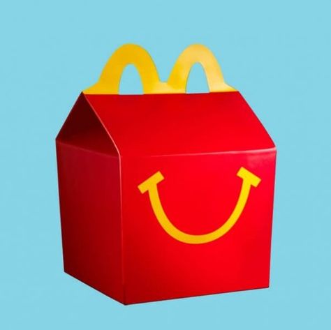 McDonald's UK Launches Vegan Happy Meals . . . #mcdonalds #uk #vegan #plantbased #happymeals Mcdonalds Uk, Happy Meal Box, Red Pesto, Meal Box, Happy Meal, Vegan Options, Pesto, Red