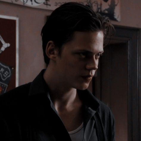 Roman Godfrey, Bill Skarsgard, Film Aesthetic, Wattpad, Film