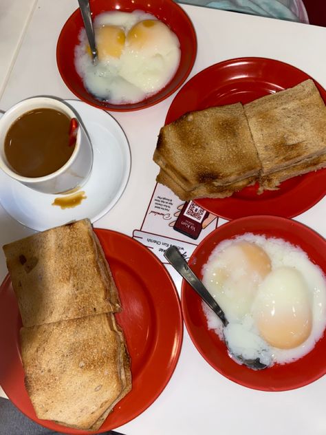 singapore kaya butter toast best breakfast ya kun set A egg yakun breakie delicious yummy foodie singapore travel 2023 Ya Kun Kaya Toast, Kaya Toast, Butter Toast, Singapore Food, Food Log, Breakfast Toast, Singapore Travel, Egg Breakfast, Food Diary