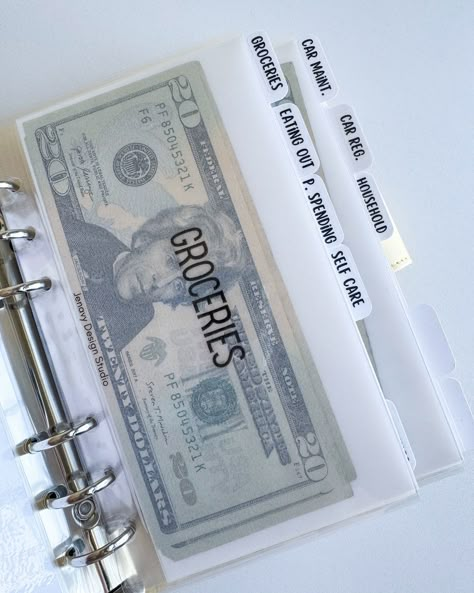 Plan ahead before you need the money Setting aside money before bills are due is a smart financial move. By budgeting and saving in advance, you avoid last-minute stress and ensure you have funds ready when bills arrive. It’s all about building a buffer to keep your finances steady and your mind at ease. Start saving now to stay ahead! 💵📅✨ . . . . . . #budgetingtips #budgeting #budgetcommunity #cashstuffing #cashstuffingcommunity #personalfinance #moneymanagementtips #moneyhabits #moneymindset Money Smart Aesthetic, 2025 Habits, Paycheck Budget Printables, Money Saving Binder, 2025 Board, Budget Finances, Instagram Plan, Business Product Ideas, Paycheck Budget