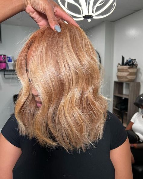 Light Brown And Honey Blonde Hair, Ginger Blonde Hair, Ash Blonde Bob, Ginger Blonde, Blonde Natural Hair, Pressed Natural Hair, Blonde Natural, Ginger Hair Color, Highlights Hair