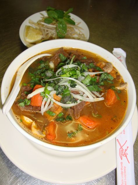 Hearty Beef Stew - Hu Tieu Bo Kho Hu Tieu, Bo Kho, Hearty Beef Stew, Kate Middleton Prince William, Beef Recipe, Vietnamese Recipes, Beef Stew, Prince William, Thai Red Curry