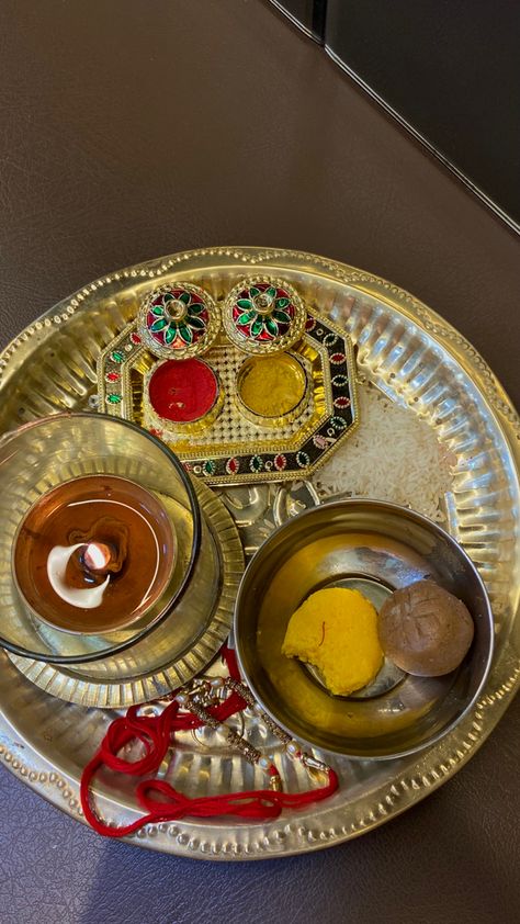 Rakshabandhan Snapchat Stories, Bhai Dooj Snap, Rakhi Thali Snap, Rakshabandhan Story Ideas Instagram, Rakhi Snapchat Stories, Rakshabandhan Snap, Rakshabandhan Aesthetic, Rakhi Aesthetic, Diwali Pictures