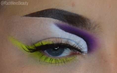 Nonbinary Eye Makeup, Pride Makeup Nonbinary, Non Binary Flag Makeup, Nonbinary Makeup Pride, Non Binary Makeup Looks, Nonbinary Flag Makeup, Nonbinary Pride Makeup, Non Binary Makeup, Gen Makeup