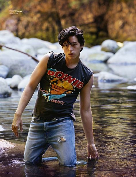 Cole Sprouse Hot, Cole Sprouse Funny, Cole Sprouse Wallpaper, Cole Spouse, Cole Sprouse Jughead, Cole M Sprouse, Riverdale Cole Sprouse, Dylan And Cole, Dylan Sprouse