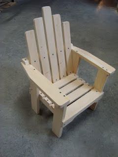 Kids Wooden Chair, Outdoor Chairs Diy, Wooden Chair Plans, Adirondack Chair Plans, Pallet Chair, Chair Design Wooden, Toddler Chair, Lawn Chairs, Rocking Chairs